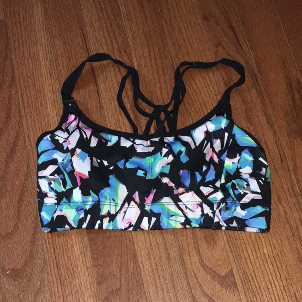 Sports bra
